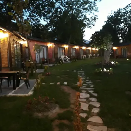 Otel Kirkpinar Otantik *